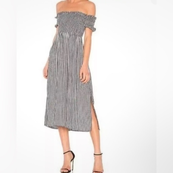 The Cindy Dress by Bardot off the shoulder styling, a fitted shirred top sz 8 - Picture 2 of 11